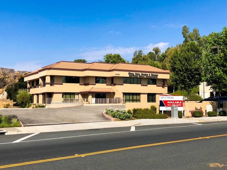 Primary Photo Of 24961 The Old Rd, Stevenson Ranch Medical For Lease