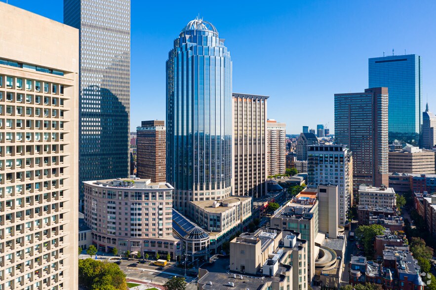 Primary Photo Of 111 Huntington Ave, Boston Office For Lease