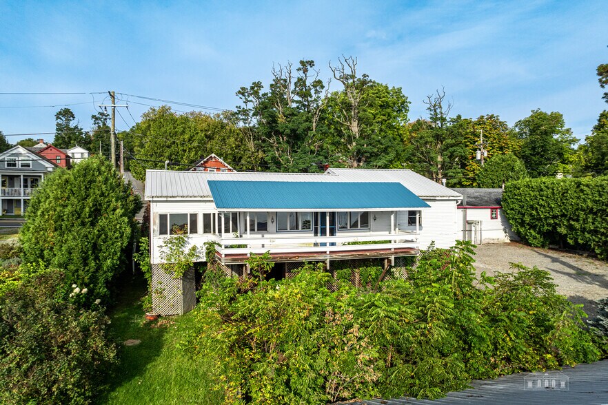 More Photos Of 2270 Main st, Essex Shipyard For Sale