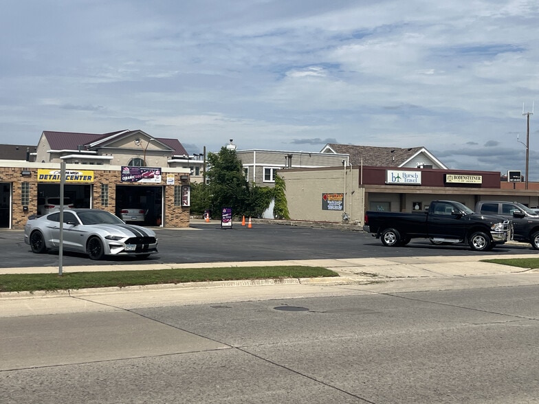 More Photos Of 210 W Oakland Ave, Austin Carwash For Sale