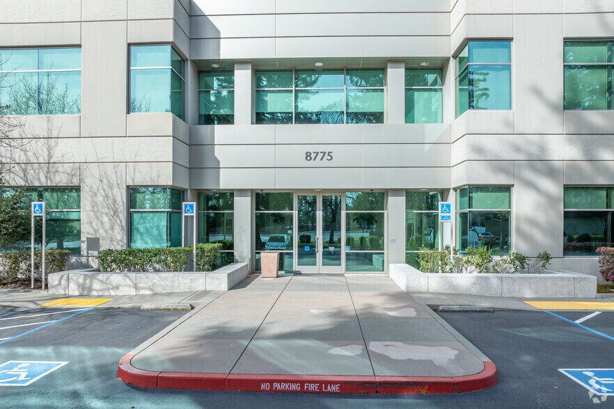 More Photos Of 8775 Folsom Blvd, Sacramento Office For Lease