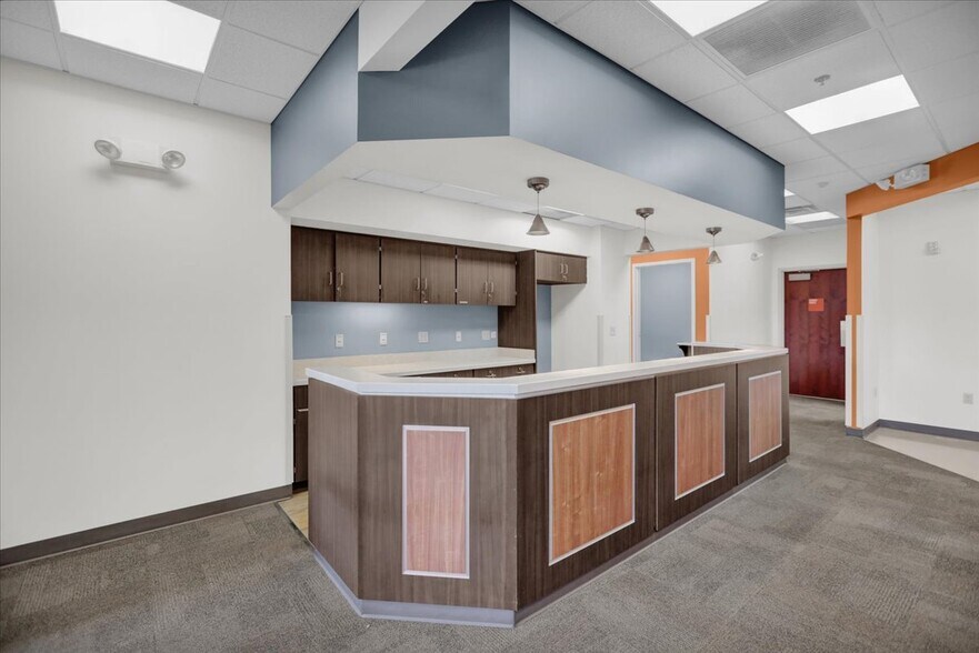 More Photos Of 1350 Broadcasting Rd, Wyomissing Office For Sale