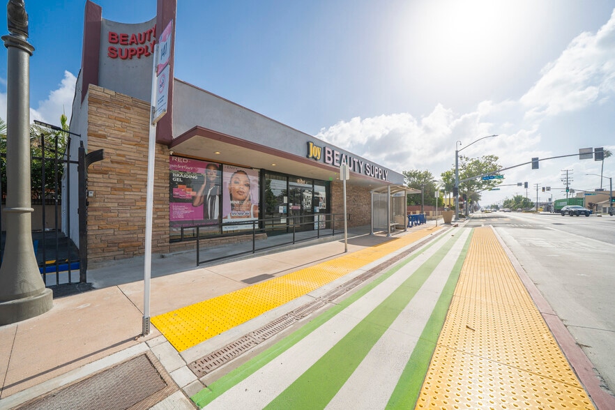 More Photos Of 801 E Artesia Blvd, Long Beach Storefront Retail Office For Sale