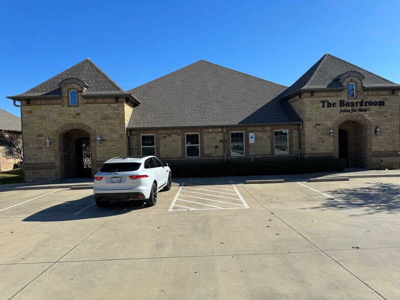 More Photos Of 2271 E Continental Blvd, Southlake Medical For Lease