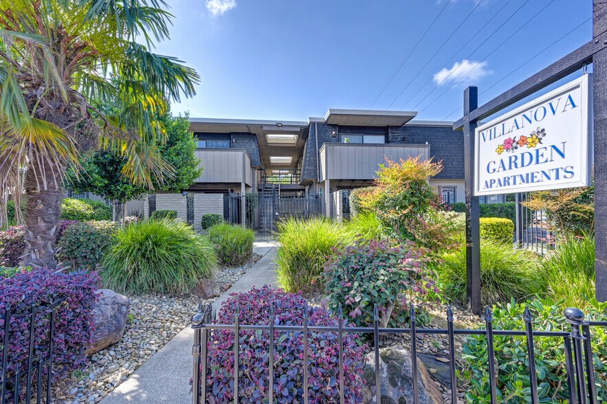 More Photos Of 2312 Villanova Cir, Sacramento Apartments For Sale