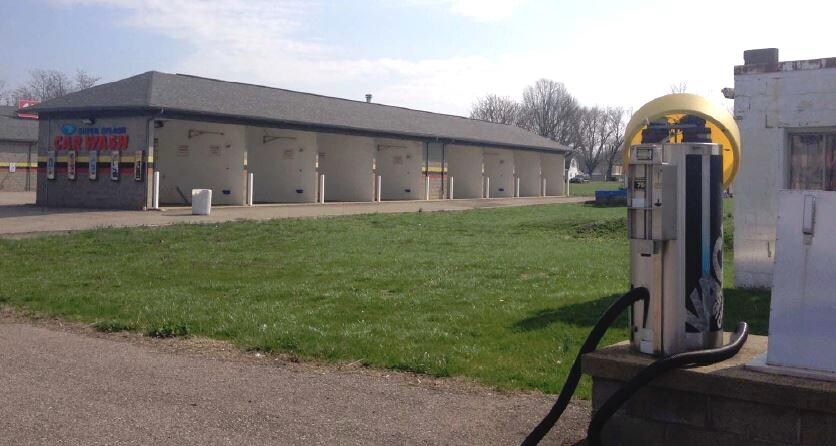 More Photos Of 1004 Washington Blvd, Belpre Carwash For Sale