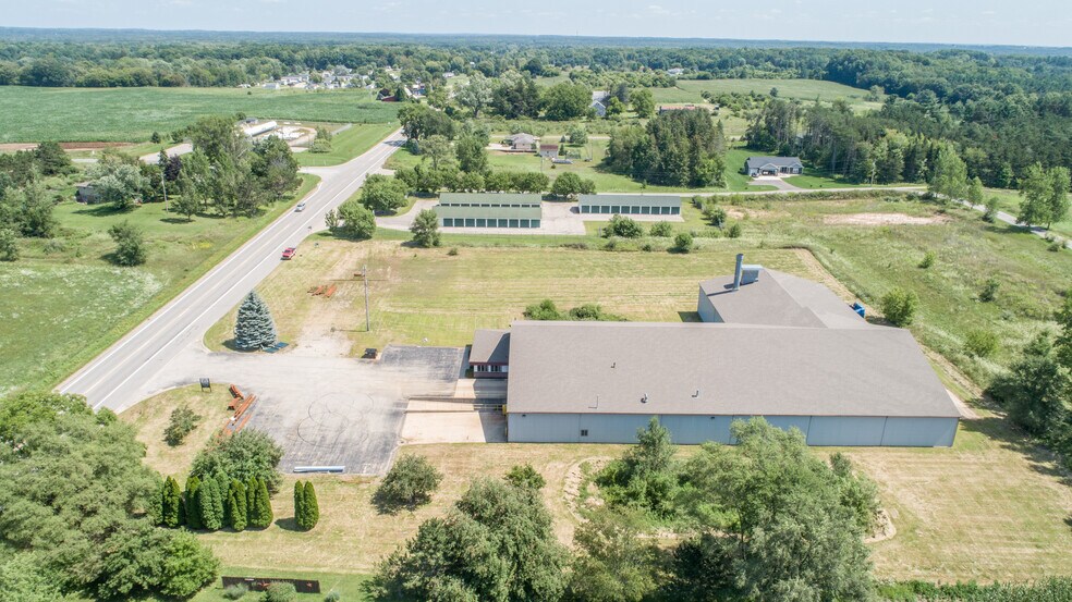 More Photos Of 2100 17 Mile Rd, Kent City Warehouse For Sale