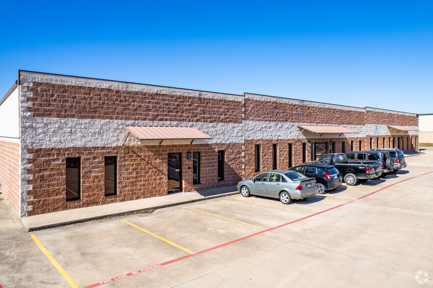 Primary Photo Of 13630 Immanuel Rd, Pflugerville Light Manufacturing For Lease