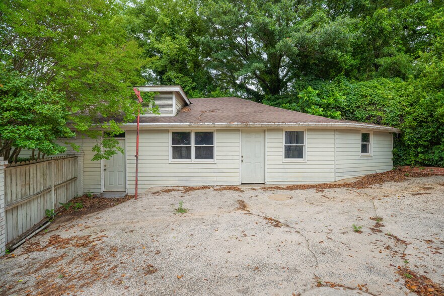 More Photos Of 720 North Ave, Macon-Bibb Office Residential For Sale