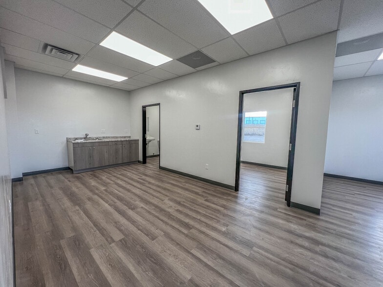 More Photos Of 687 N Robertson Rd, Casper Land For Lease