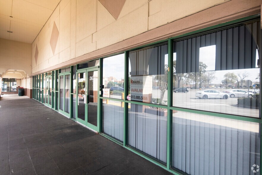 More Photos Of 8411-8419 N Dale Mabry Hwy, Tampa Unknown For Lease