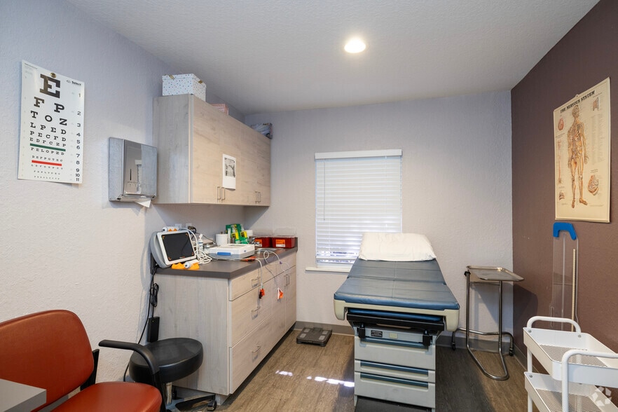 More Photos Of 400 15th St N, Saint Petersburg Medical For Lease