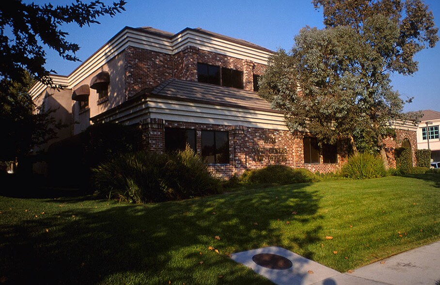 More Photos Of 10788 Civic Center Dr, Rancho Cucamonga Office For Lease