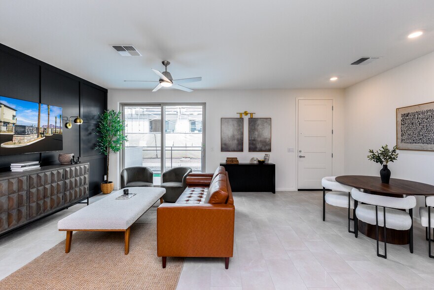 More Photos Of 651 N Ironwood Dr, Apache Junction Apartments For Sale