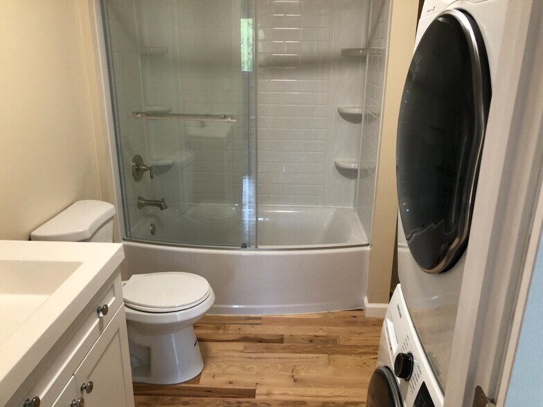 More Photos Of 1188 Millstone River Rd, Hillsborough General Retail For Sale