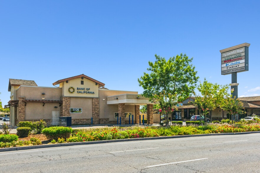 More Photos Of 5126 N Palm Ave, Fresno Bank For Sale