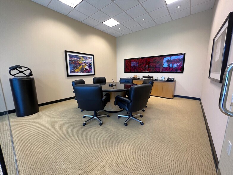 More Photos Of 3187 Airway Ave, Costa Mesa Light Manufacturing For Sale