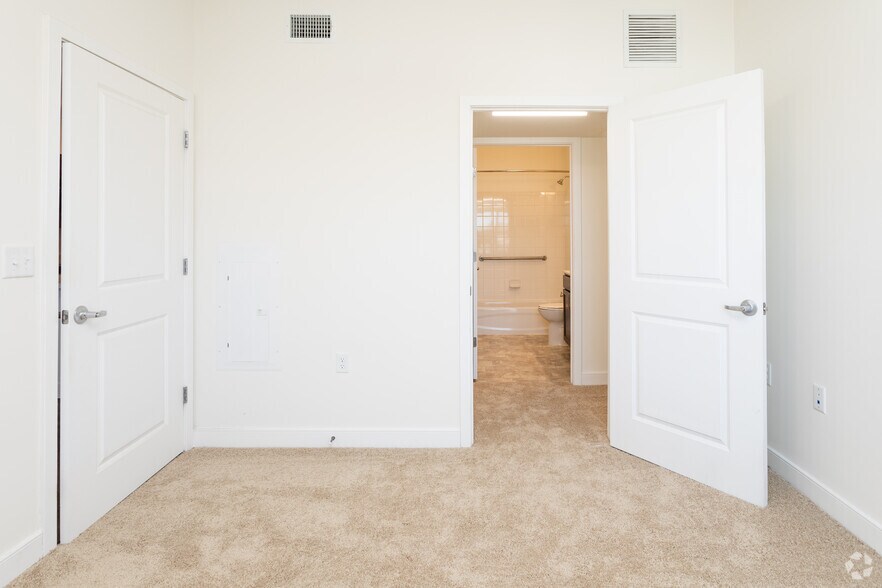 More Photos Of 2000 Rock Spring Rd, Forest Hill Apartments For Lease