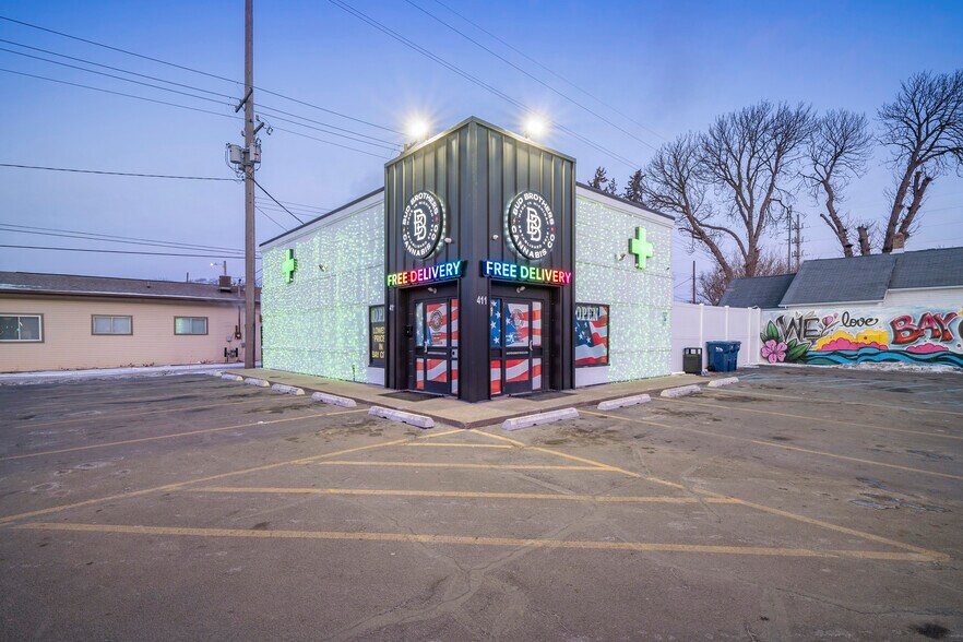 More Photos Of 411 Lafayette Ave, Bay City Fast Food For Sale