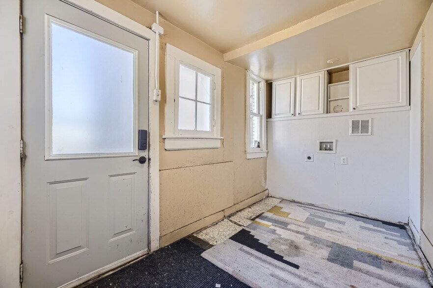 More Photos Of 1026 Bannock St, Denver Loft Creative Space For Sale