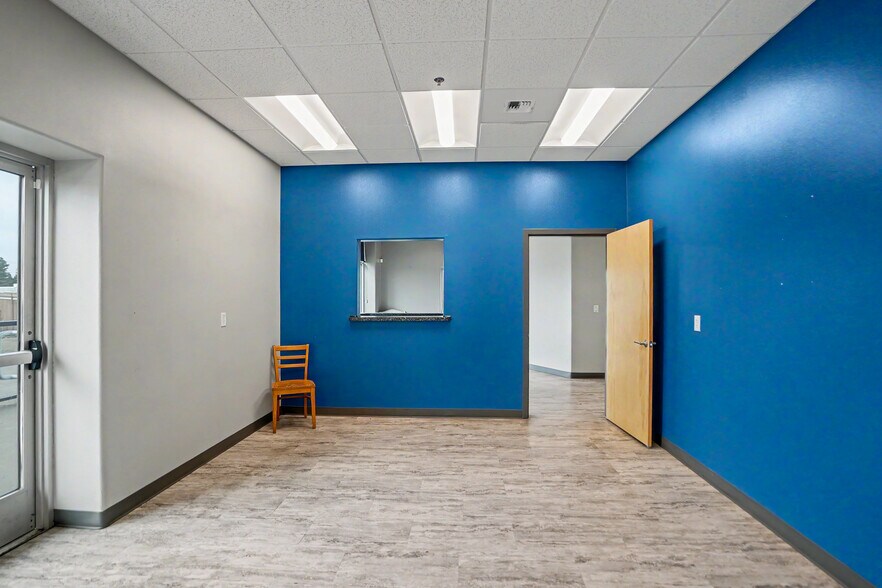 More Photos Of 2729 Pacific Blvd SW, Albany Warehouse For Lease