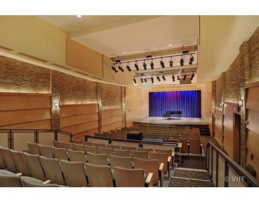 More Photos Of 7924 Lincoln Ave, Skokie Freestanding For Sale