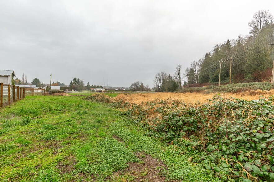 More Photos Of 3996 Eckert St, Chilliwack Land For Sale