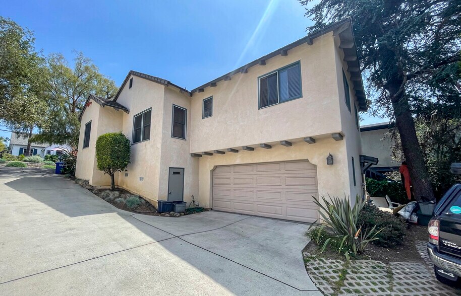 More Photos Of 1107-1111, Santa Barbara Multifamily For Sale