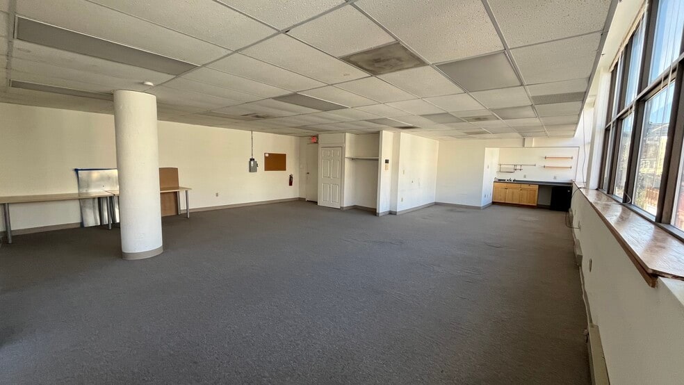 More Photos Of 2101 Brandywine St, Philadelphia Loft Creative Space For Lease