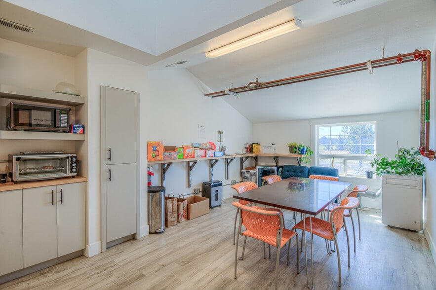 More Photos Of , Bend Unknown For Sale