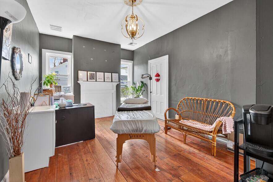 More Photos Of 22 S Main St, Allentown Office For Sale