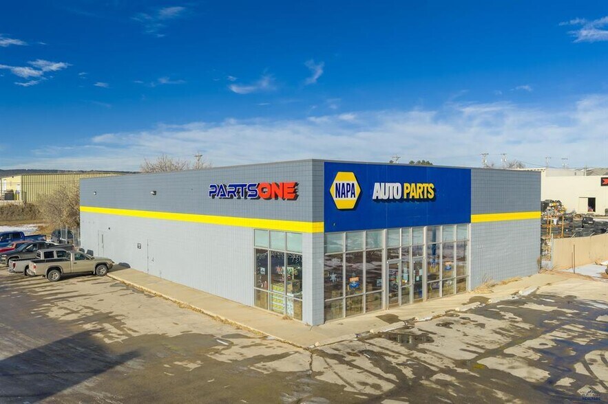 Primary Photo Of 631 Deadwood Ave, Rapid City Freestanding For Sale