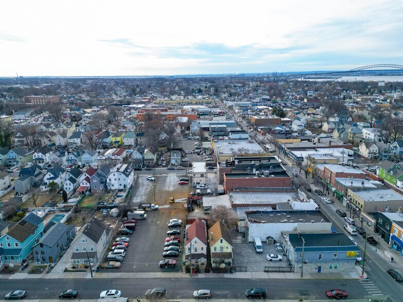More Photos Of 1198 Castleton Ave, Staten Island Storefront Retail Residential For Sale