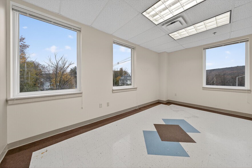 More Photos Of 161 E Main St, Port Jervis Medical For Sale