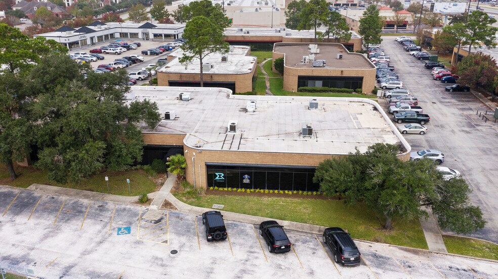 More Photos Of 25307 I-45, Spring Medical For Lease