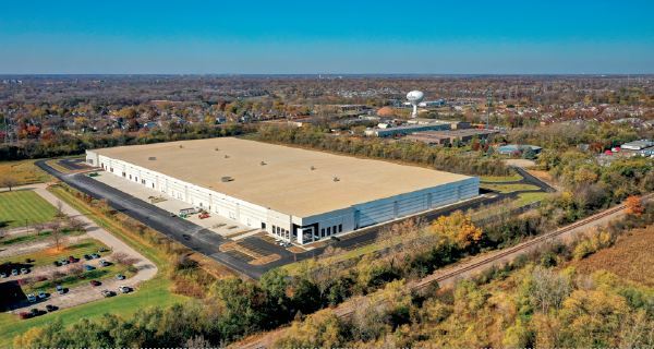 More Photos Of 1451 Sheldon Dr, Elgin Distribution For Sale