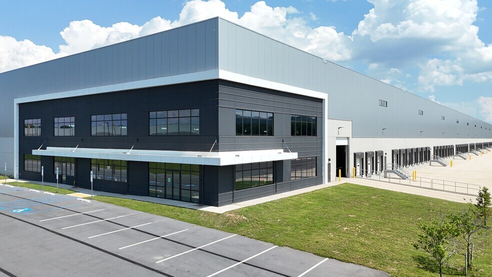 More Photos Of 198 Enterprise Blvd, Allenwood Unknown For Lease