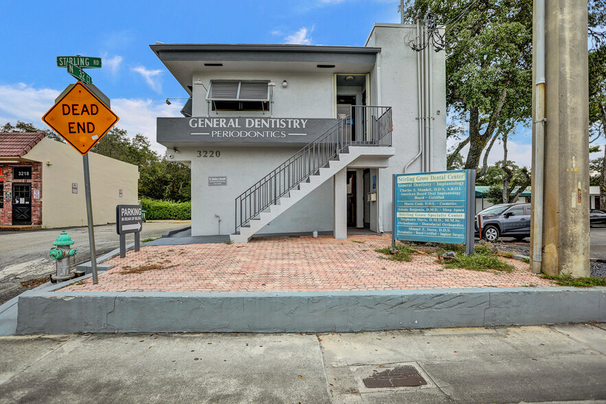 Primary Photo Of 3220 Stirling Rd, Fort Lauderdale Office For Lease