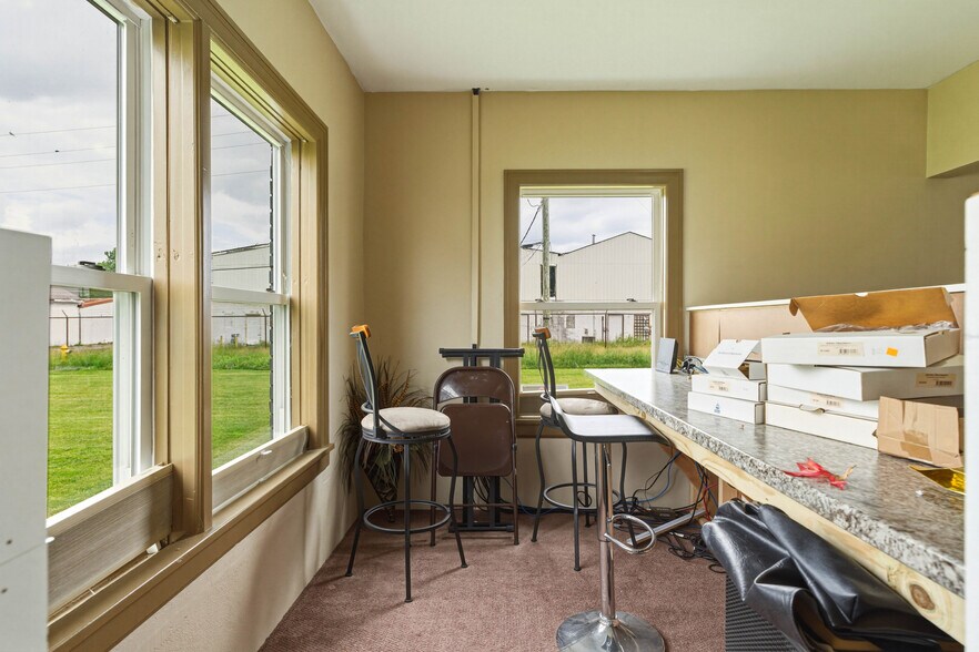 More Photos Of 13908 Dixie Hwy, Louisville Religious Facility For Sale