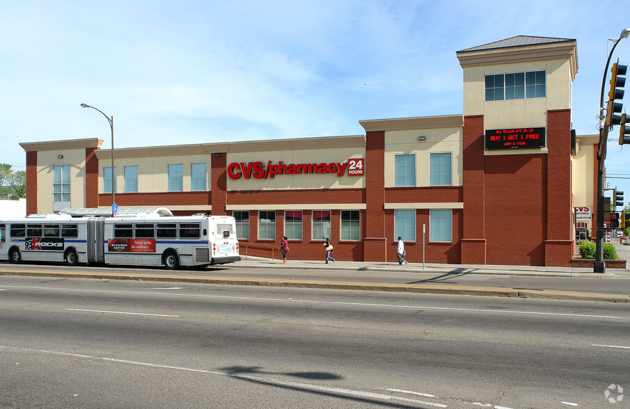 Primary Photo Of 499 Snelling Ave N, Saint Paul Drugstore For Lease