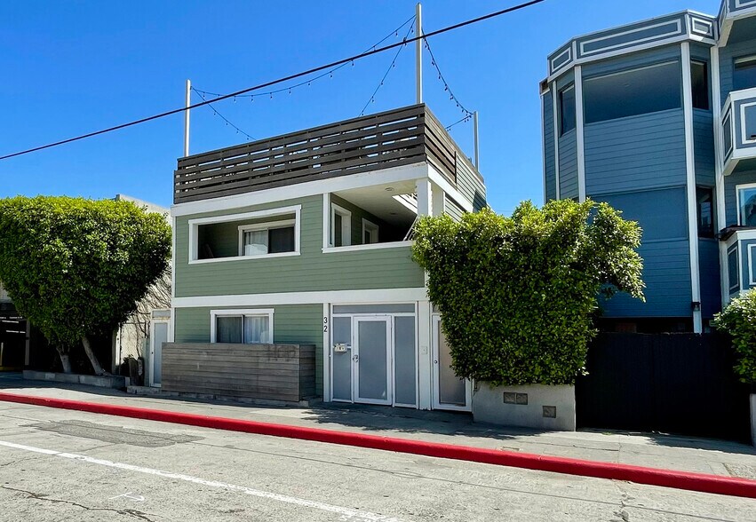 More Photos Of 32 N Venice Blvd, Venice Apartments For Sale