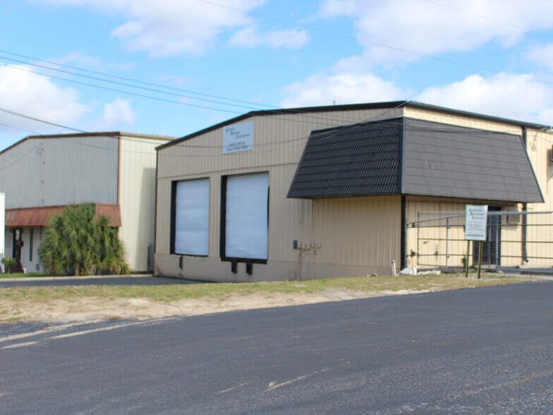 More Photos Of 6405 N 50th St, Tampa Warehouse For Lease