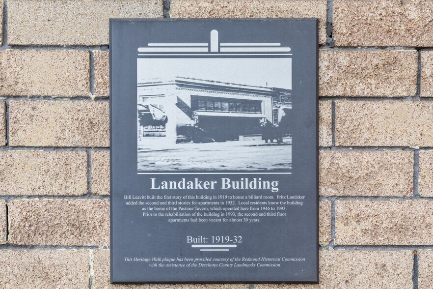 More Photos Of 615 SW Evergreen Ave, Redmond Multifamily For Sale