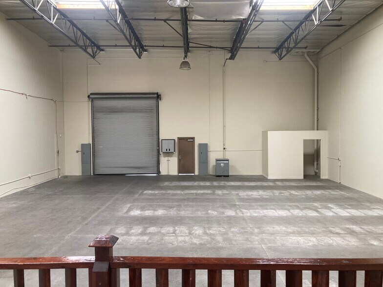 More Photos Of 11981 Jack Benny Dr, Rancho Cucamonga Warehouse For Lease