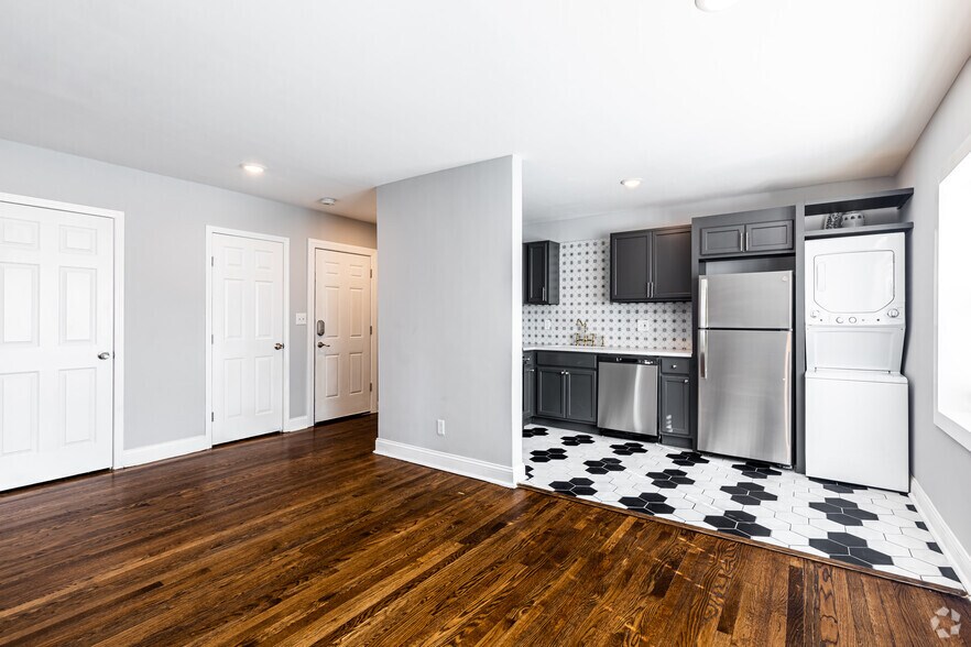 More Photos Of 3457 Holmes St, Kansas City Apartments For Sale