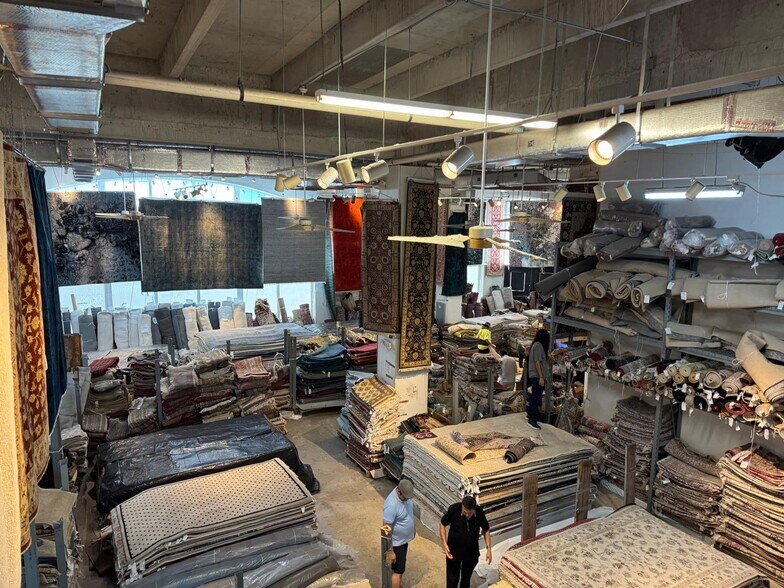 More Photos Of 2801 Biscayne Blvd, Miami Freestanding For Lease