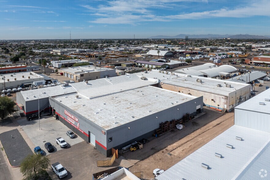 More Photos Of 260 S Hibbert St, Mesa Warehouse For Sale