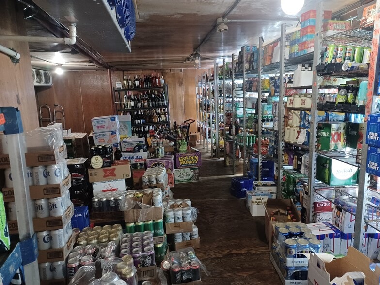 More Photos Of 2240 Cascade Rd SW, Atlanta Convenience Store For Sale