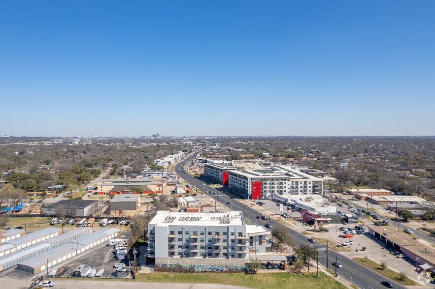 More Photos Of 6444 Burnet Rd, Austin Apartments For Sale