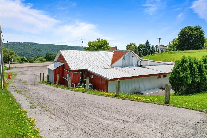 More Photos Of 1346 Elmira Rd, Newfield Restaurant For Sale